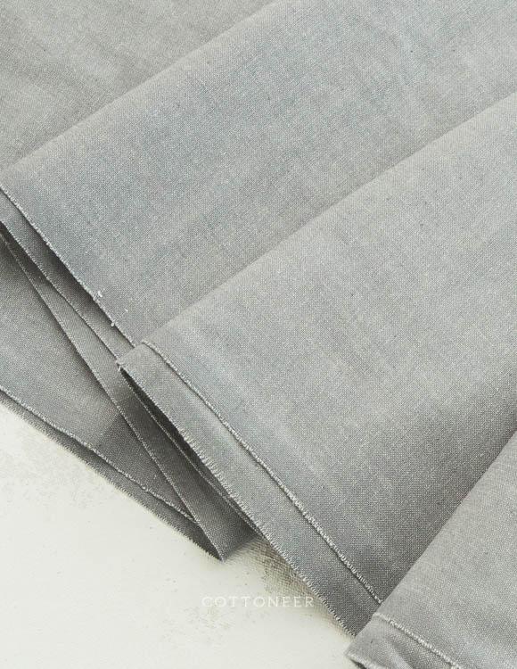 Kent Cotton Chambray in Slate Rock